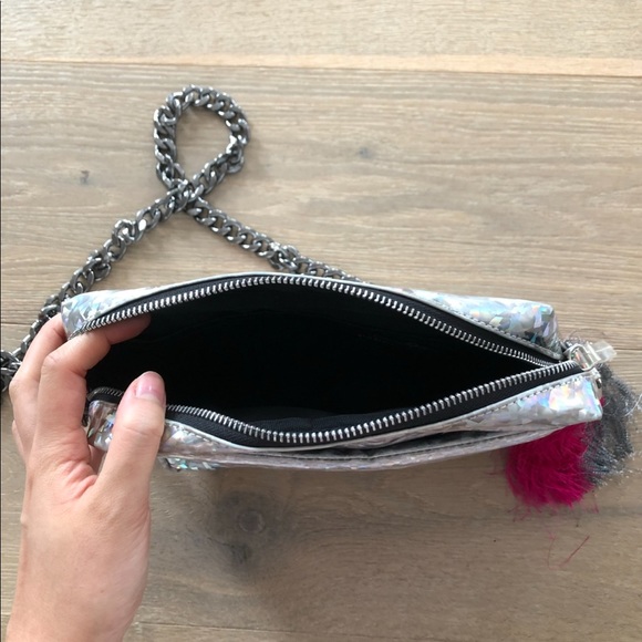 Silver iridescent shoulder bag - Picture 7 of 7